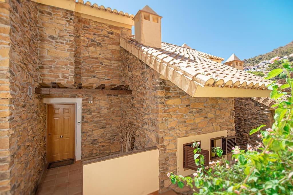 Sunny House With Great Sea Views, 3 Terraces, Private Heated Pool And Sauna La Herradura  Exterior foto